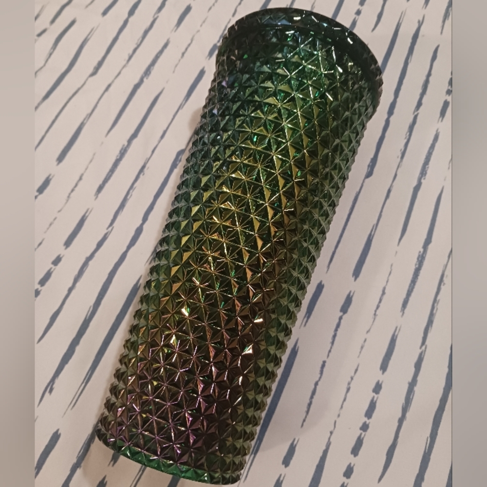 NEW!! Irredescent TEXTURED Tumbler 26oz